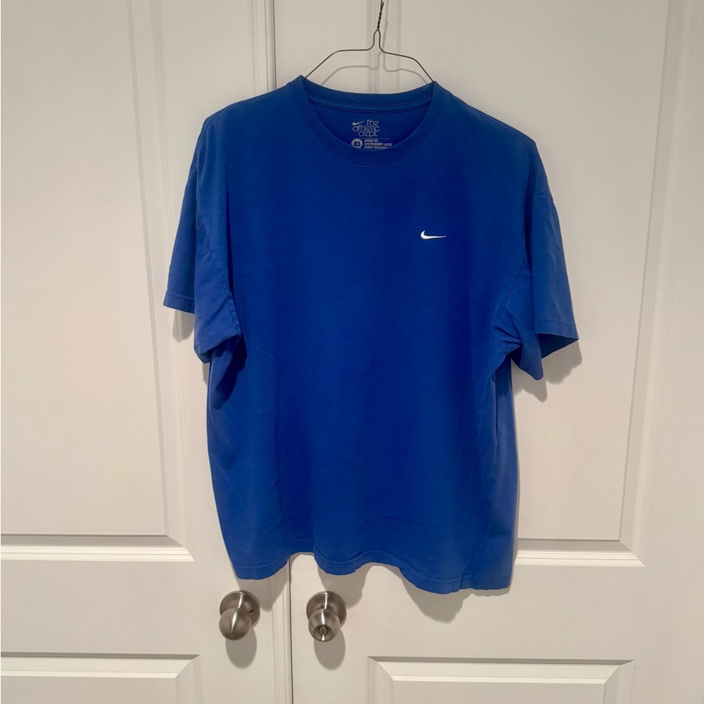 Nike Men's Blue T-Shirt